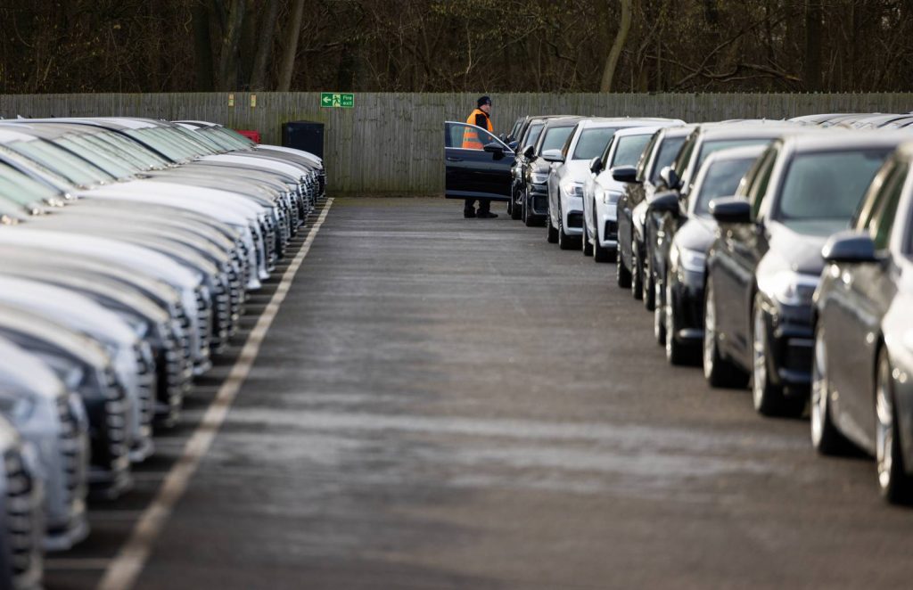 Economic pinch deflates used car 'bubble'